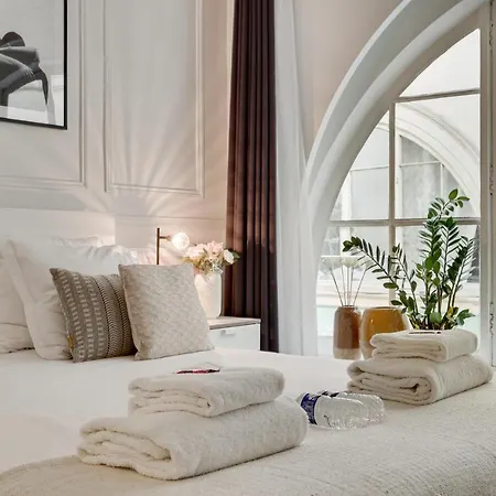 Stunning Historical Parisian Flat - Louvre Area * Parigi