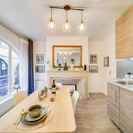 Appartamento Stunning Historical Parisian Flat - Louvre Area